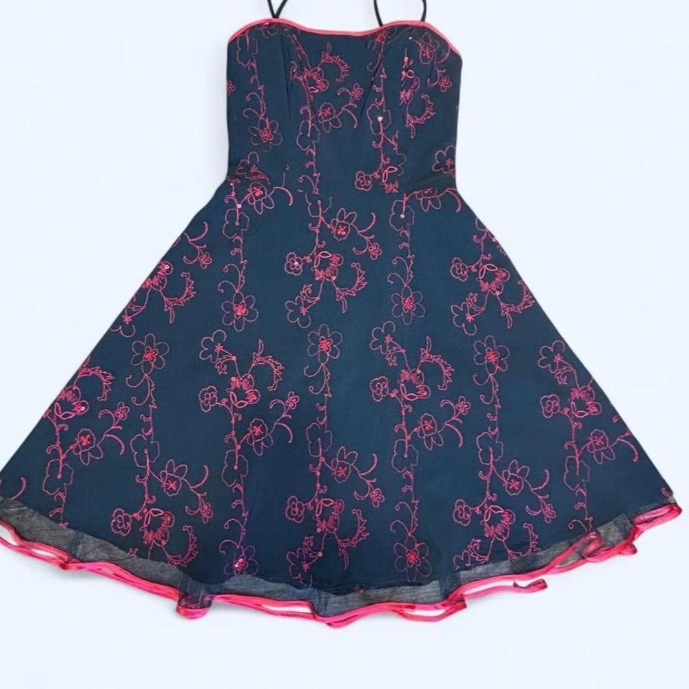 Retro whimsical goth embroidered y2k vintage Red Black dress built in petticoat